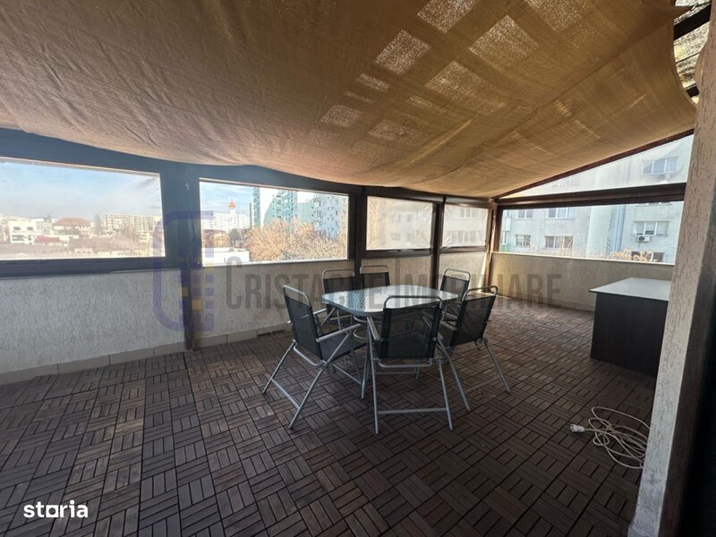 Cladire multifunctionala, metrou Basarab, parcare proprie